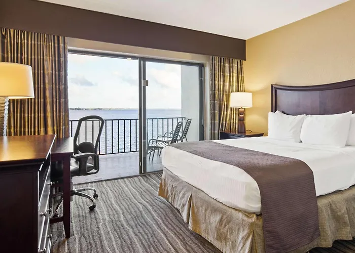 Best Western Fort Myers Waterfront