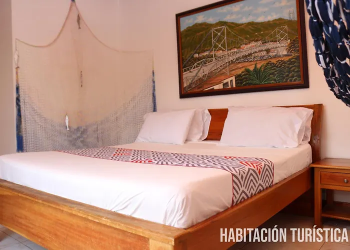 Hotel Colonial - Honda -