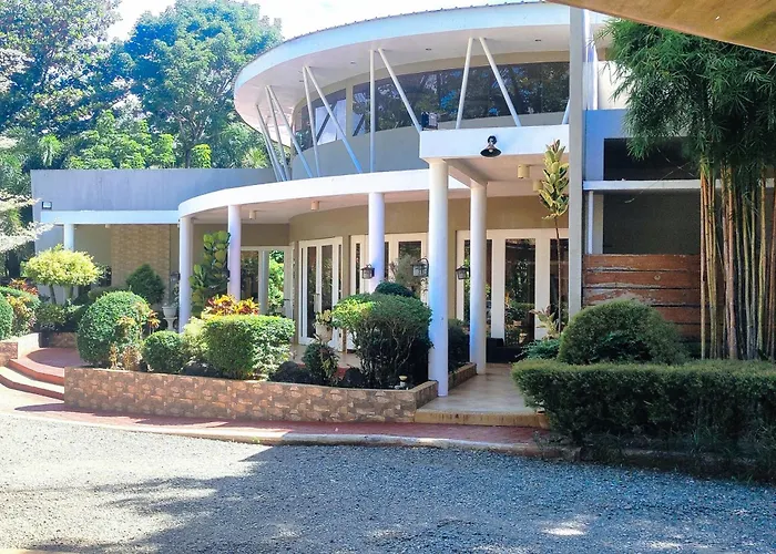 Alejandro'S Suites & Venue