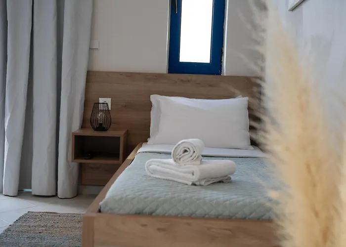 Yria Beach Hotel