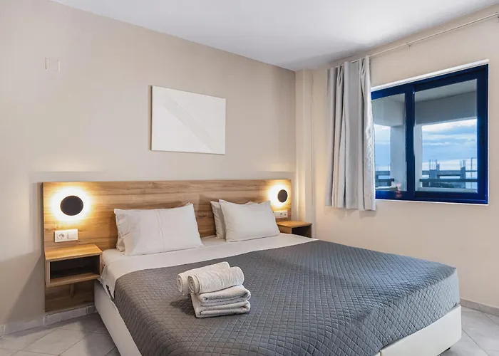 Yria Beach Hotel