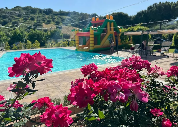 Pineto Resort