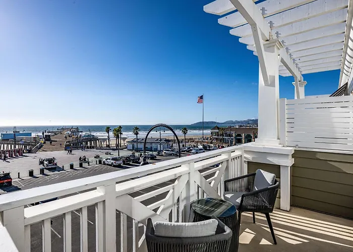 Inn At The Pier Pismo Beach, Curio Collection By Hilton