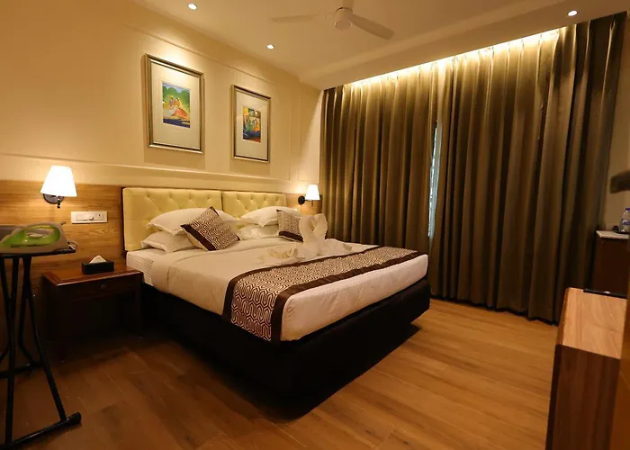 Hotel Aashray Inn