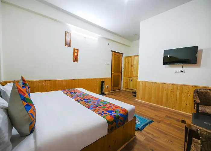 Fabhotel Paradise Guest House