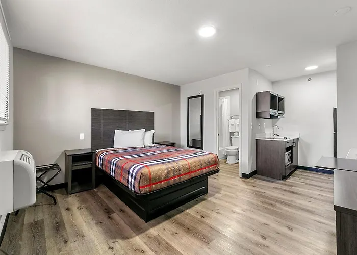 Southern Suites Forest Park