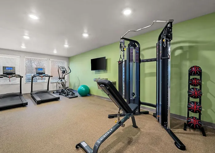 Woodspring Suites Loves Park - Rockford