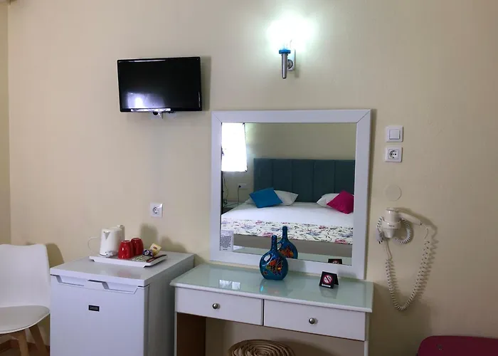 Laios Hotel (Adults Only)
