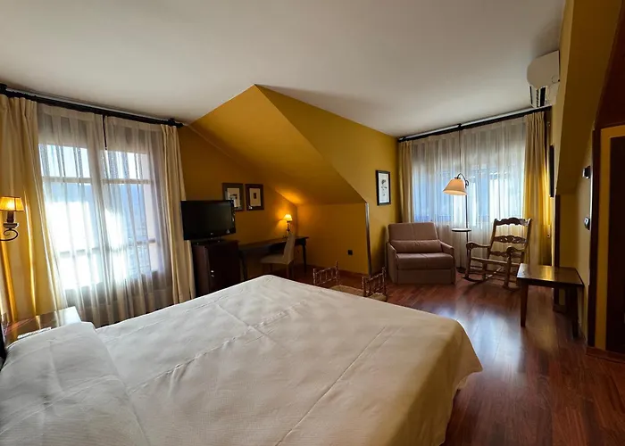 Hotel Cotiella