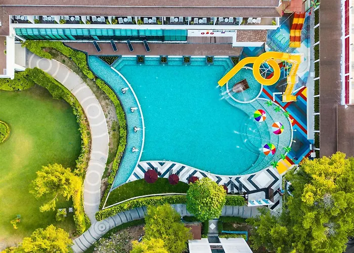 Bangsaen Heritage Hotel