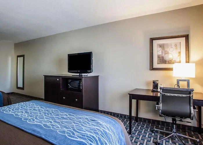 Comfort Inn Lees Summit - Hwy 50 & Hwy 291