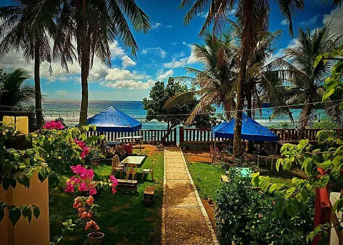 Batanes Seaside Lodge & Restaurant