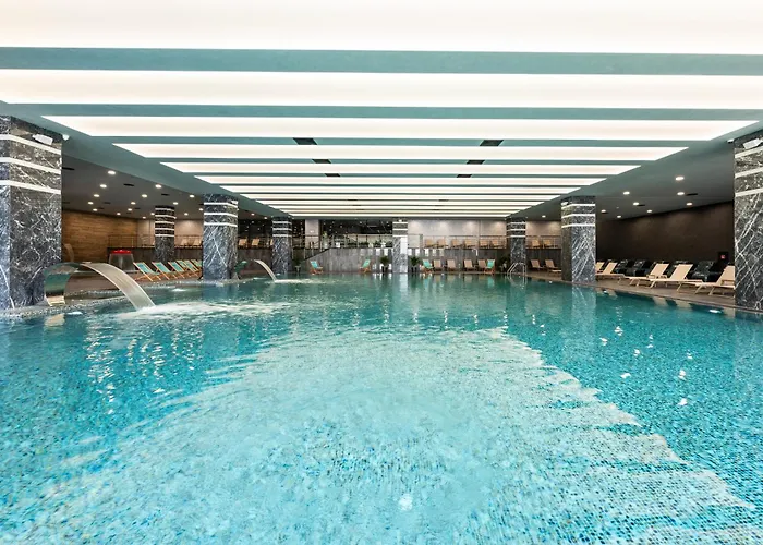 Empire Balneo & Spa Hotel