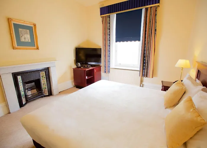 Carrington Hotel
