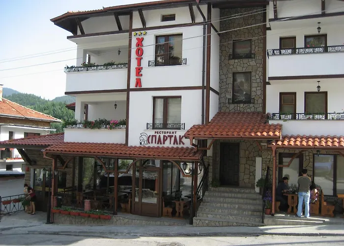 Spartak Family Hotel