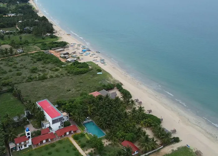Nn Beach Resort Nilaveli