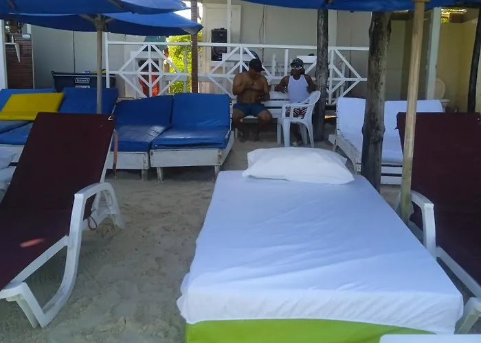 Hostal azul beach isla baru