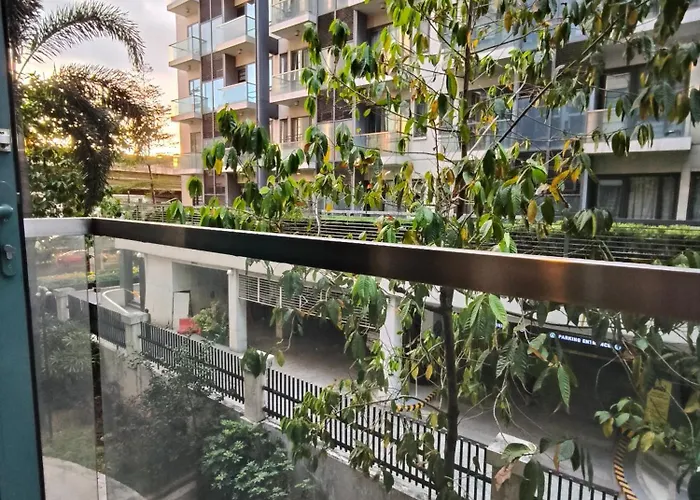 Ldn Secret 1Br Across Naia Terminal 3