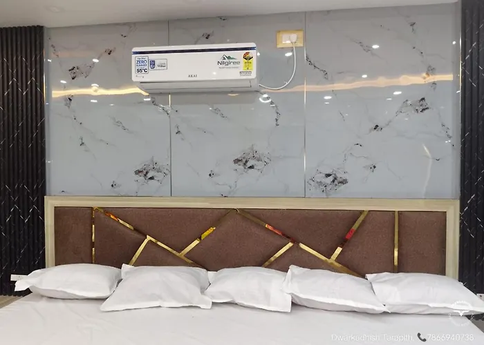 Hotel Dwarkadhish Tarapith