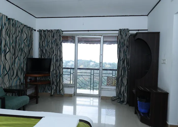Lazo Golden Valley Resort , Munnar