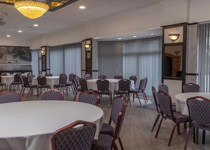 Hotel St Pierre, Sure Hotel Collection By Best Western, Newmillerdam, Wakefield
