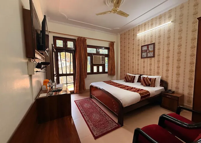 Hotel Mandakini