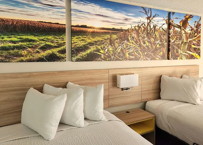 Days Inn & Suites By Wyndham New Iberia