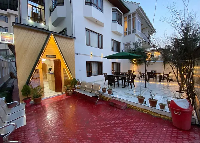 Hotel Young Mamta