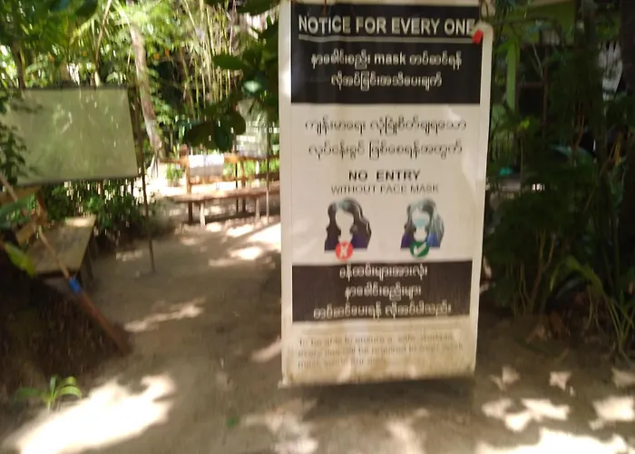 Oliver'S Laguna Eco Lodge Hotel