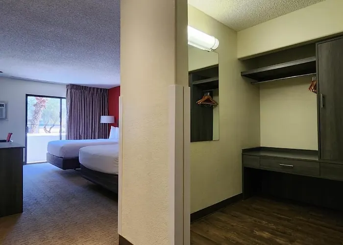 Las Palmas Hotel Tucson