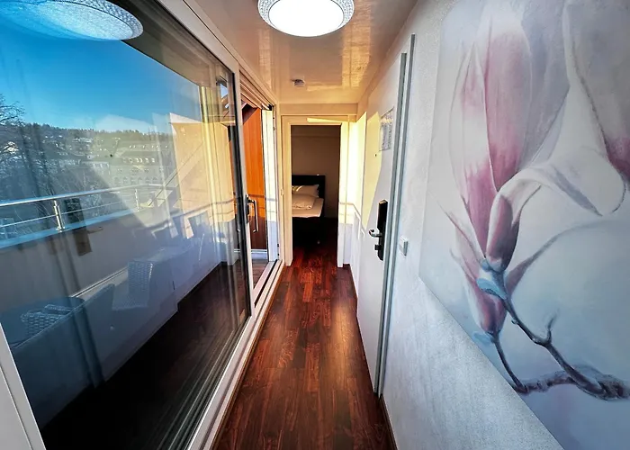 City Hotel