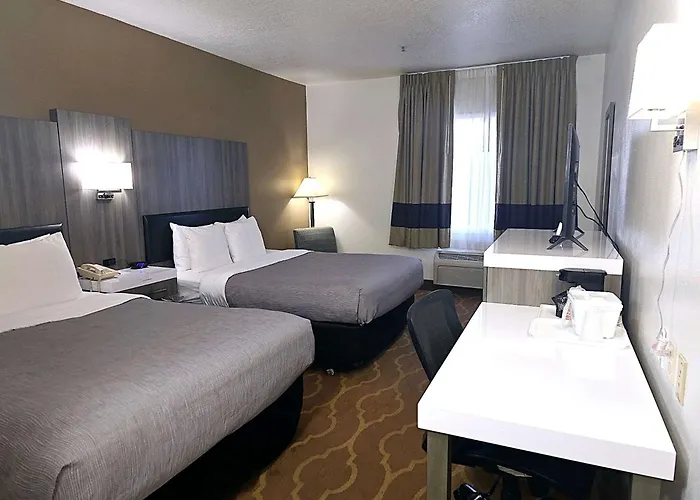 Quality Inn & Suites Longview Kelso