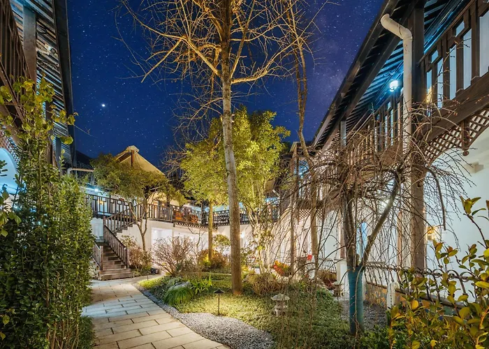 Yurong West Lake Cottage Resort Hotel Hangzhou