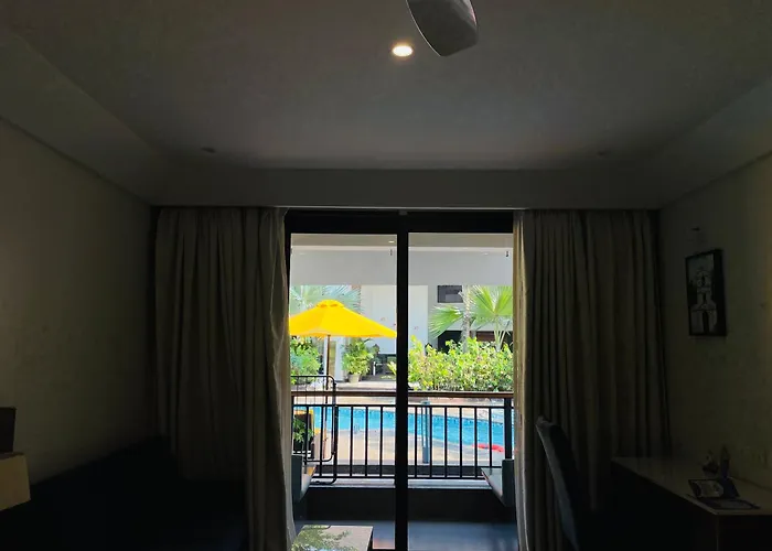 Sobit Sarovar Portico