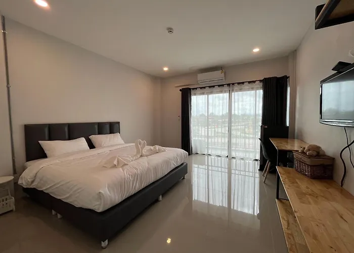 Life Hotel Rongkhun - White Temple Chiangrai