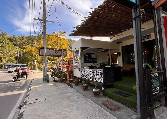 Coco Mountain View Guest House Hotel