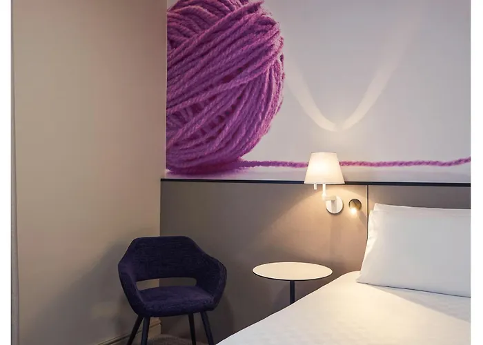 Exeter Rougemont Station Experience By Palette Resorts