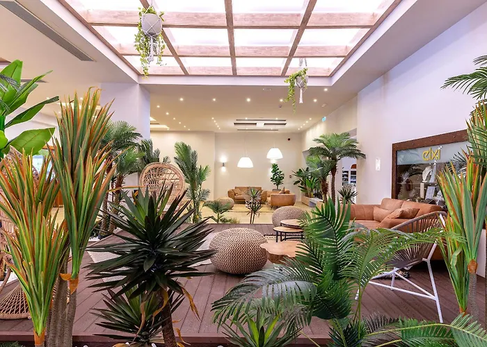 Akti Coast Club
