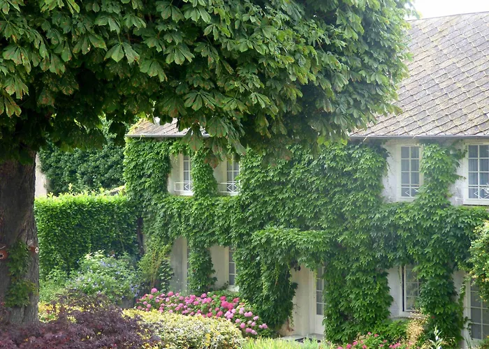 Logis Hôtel La Tonnellerie Beaugency