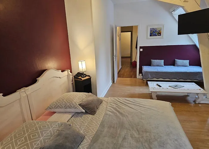 Bed and Breakfast La demeure aux Pins à Lourdes