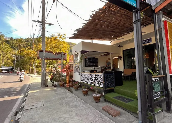 Coco Mountain View Guest House Hotel