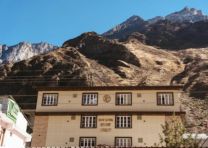 New Hotel Snow Crest