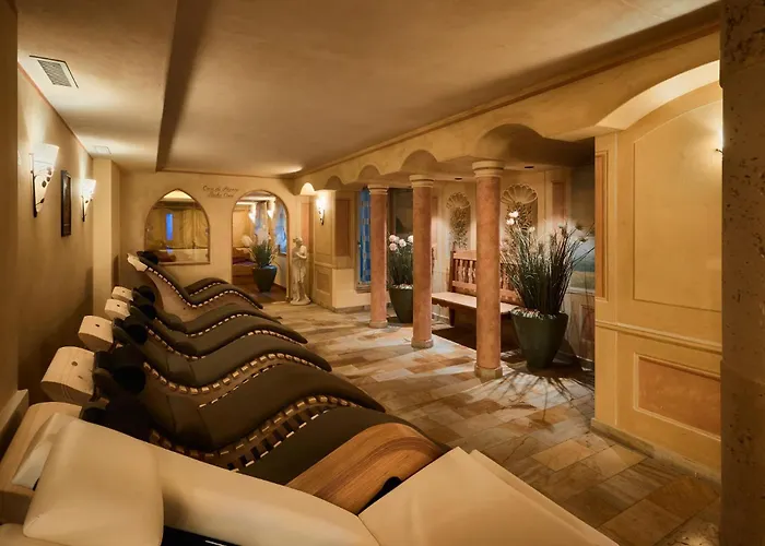 Dolomites Wellness Hotel Savoy