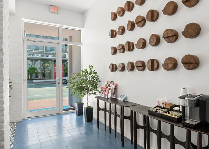Global Luxury Suites At The Apex Miami