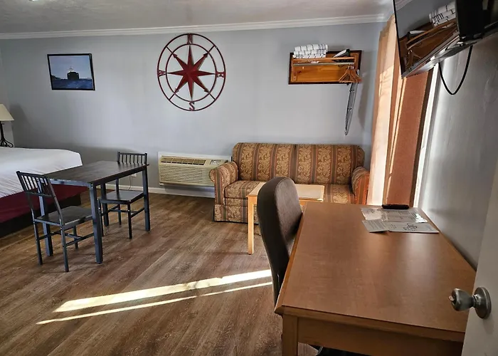 Captain'S Inn And Suites