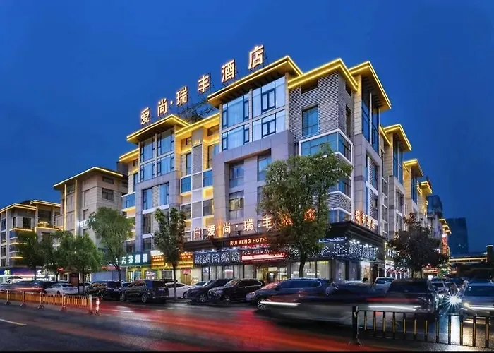 Yiwu Ruifeng Hotel