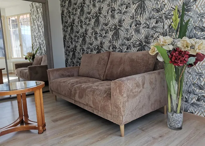 Logis Hotel Le Cerf Briare
