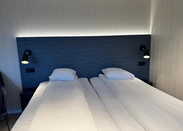 Gronnbuene Rorbu Hotel
