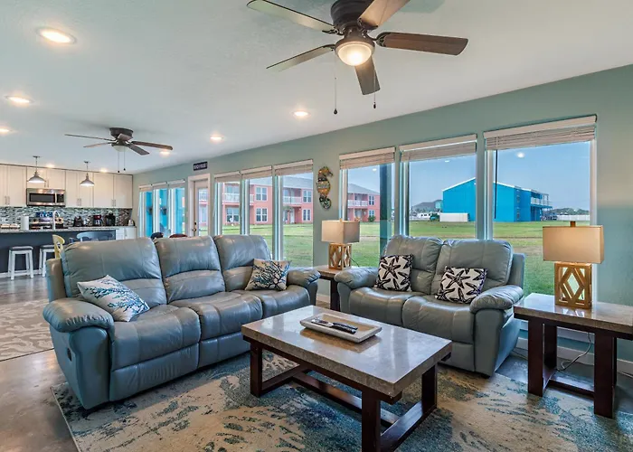 Executive Keys Condominiums On The Beach Port Aransas
