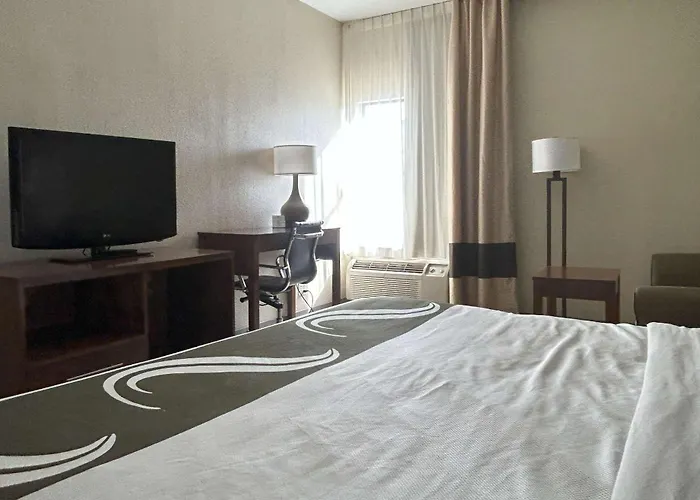 Quality Inn & Suites Tarboro - Kingsboro